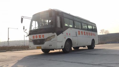 襄阳宗华驾校：考试车型